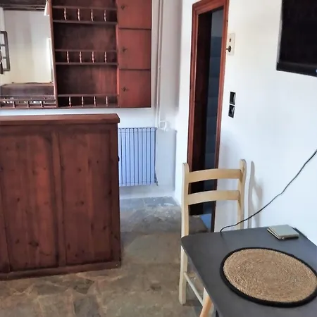 In House - Pyrgi Artemis Place 普拉迪斯亚罗斯